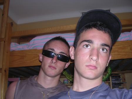 encore moi et mon frere