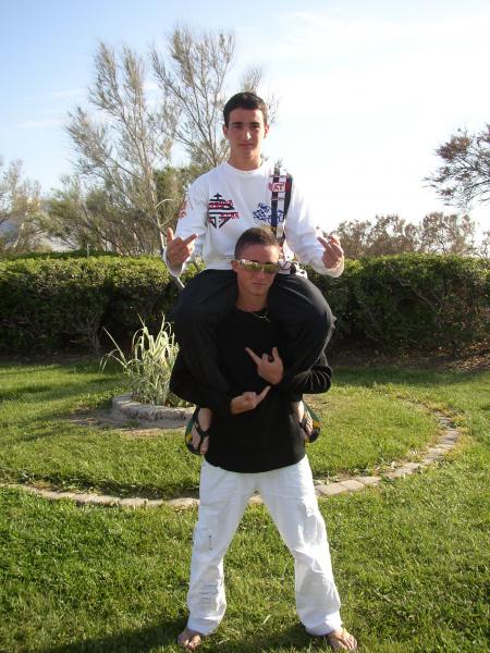 encore 2 con